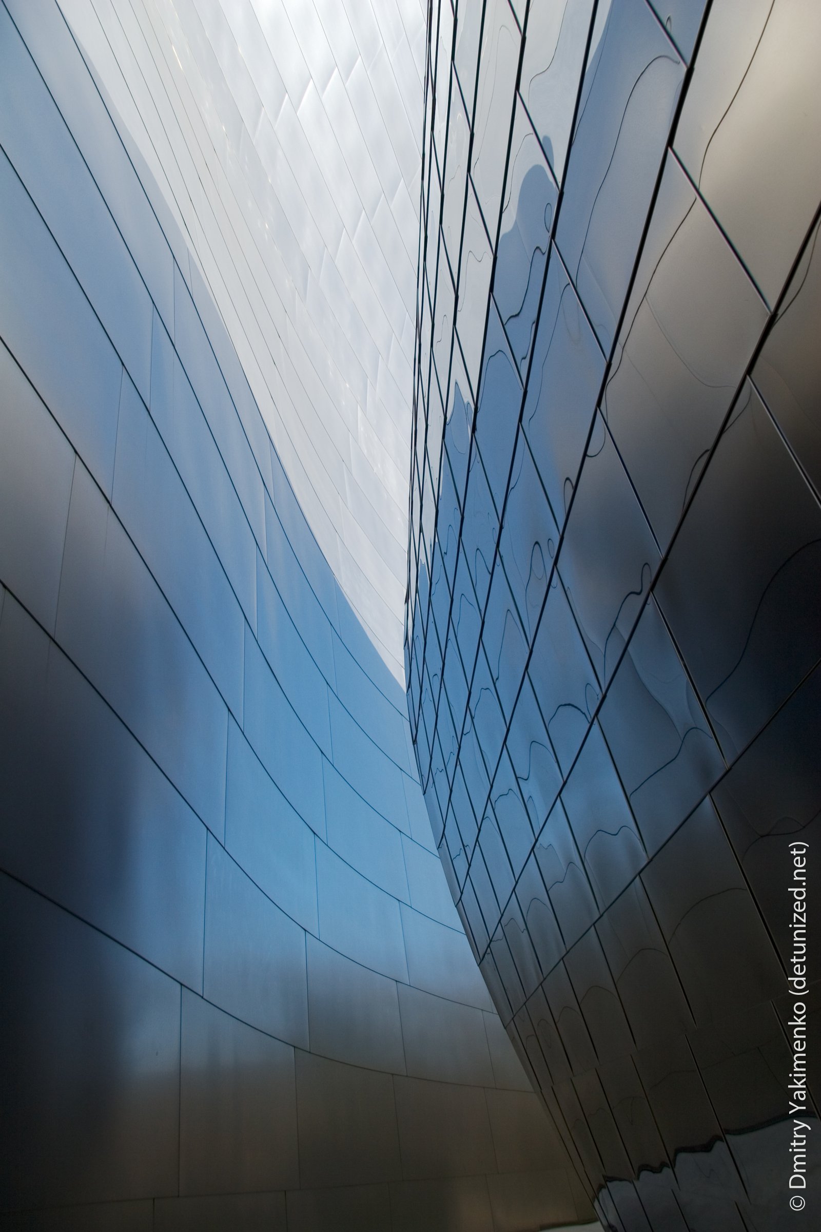 Walt Disney Concert Hall, March 2005, photo 3 of 21