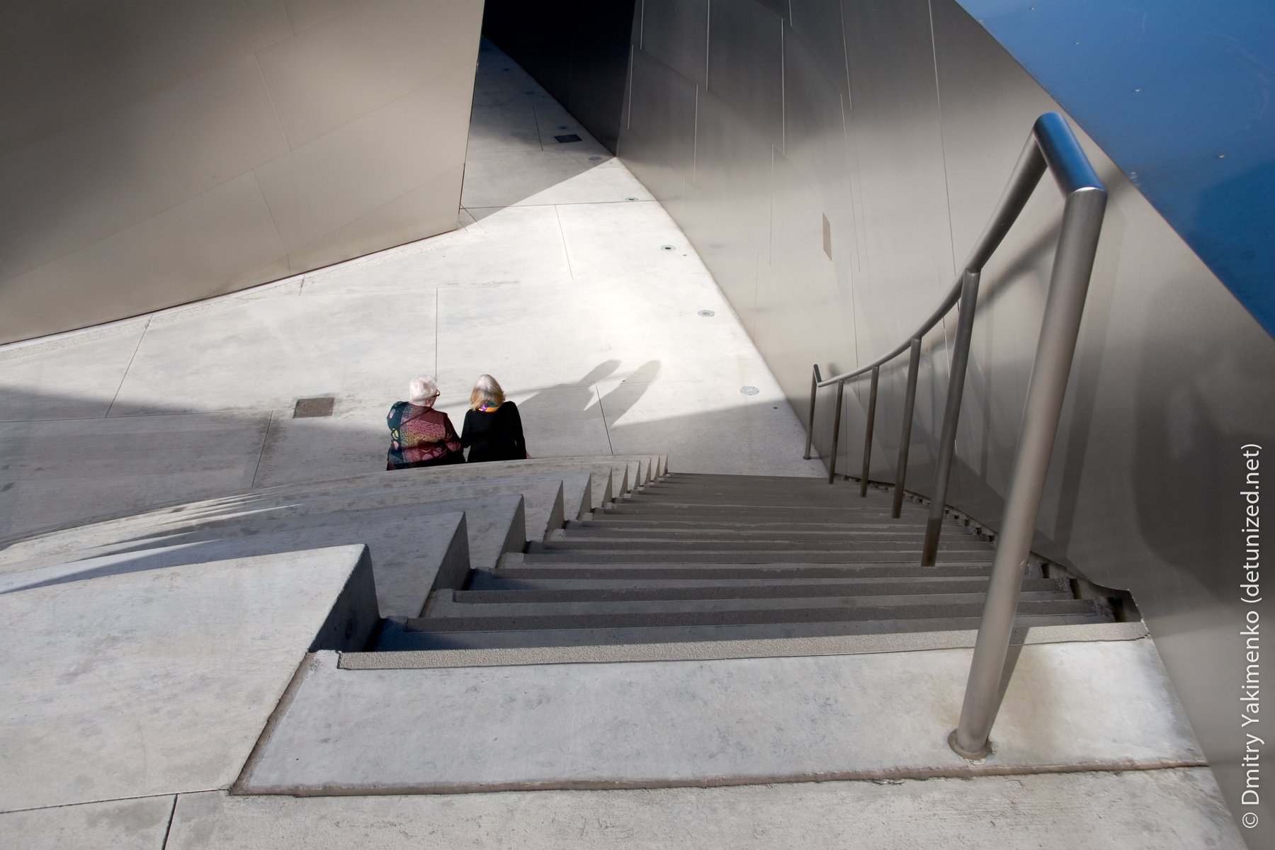 Walt Disney Concert Hall, March 2005, photo 13 of 21