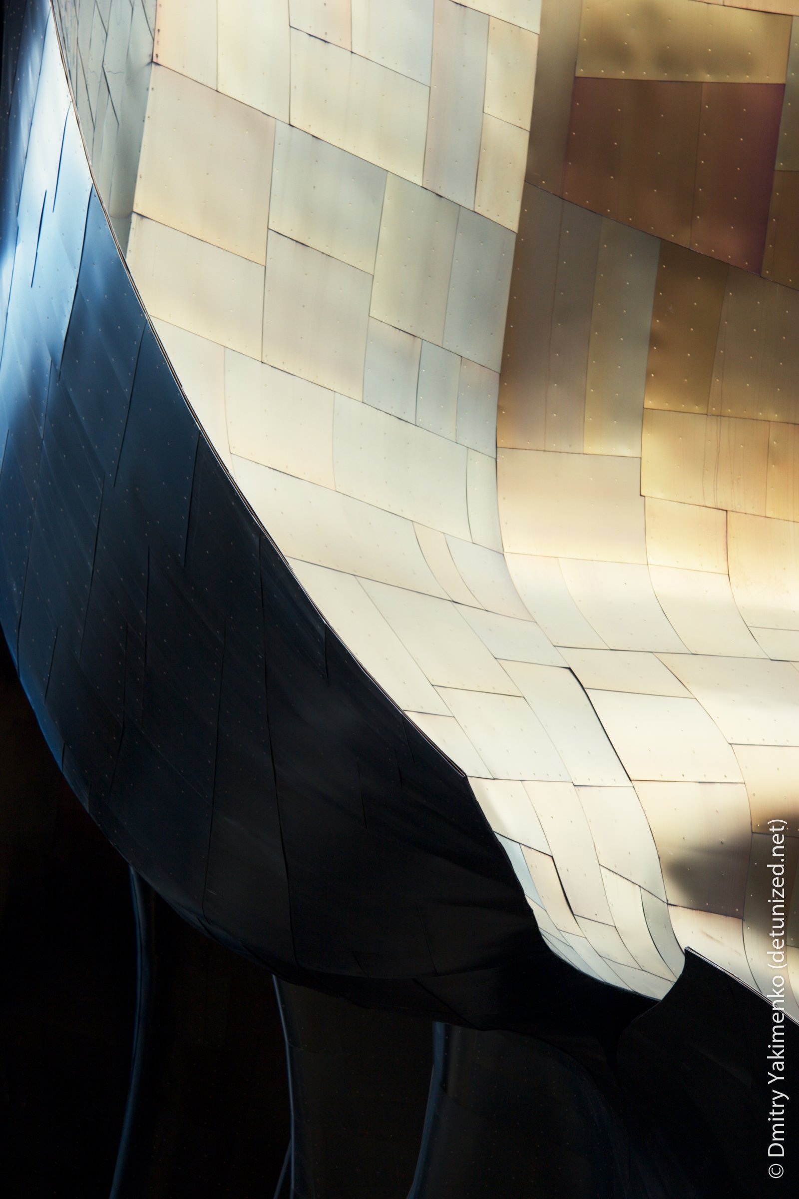 Experience Music Project, December 2005, photo 7 of 28
