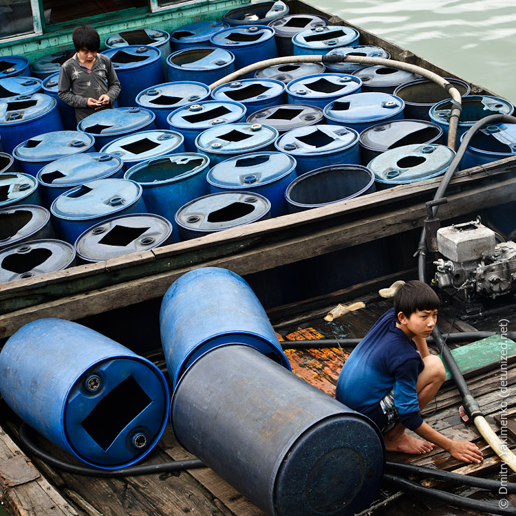 Ha Long Bay, March 2012, photo 3 of 23