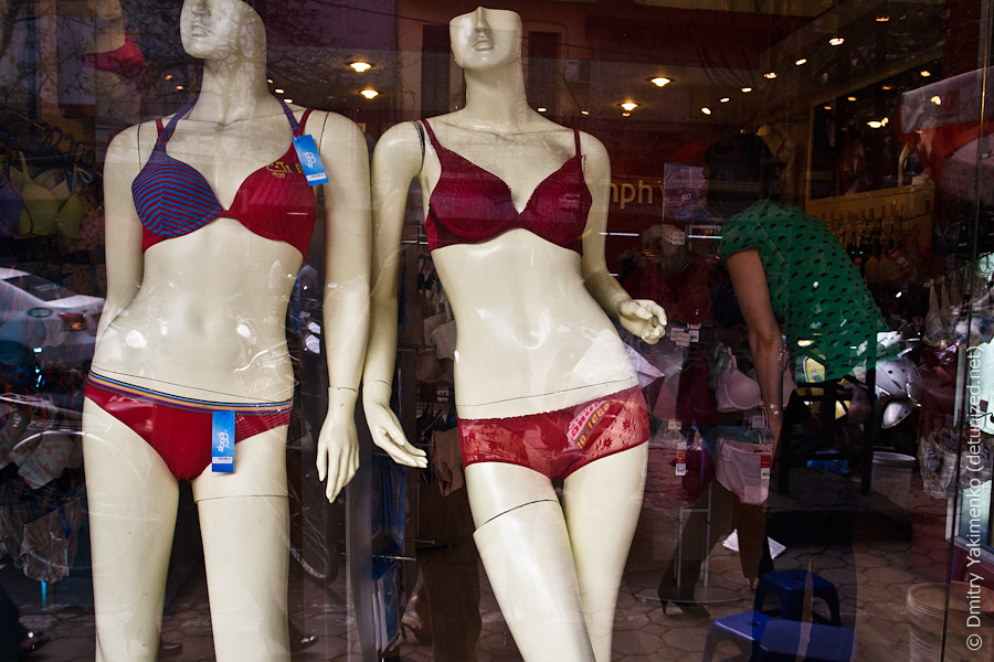 Hanoi, March 2012, photo 14 of 27